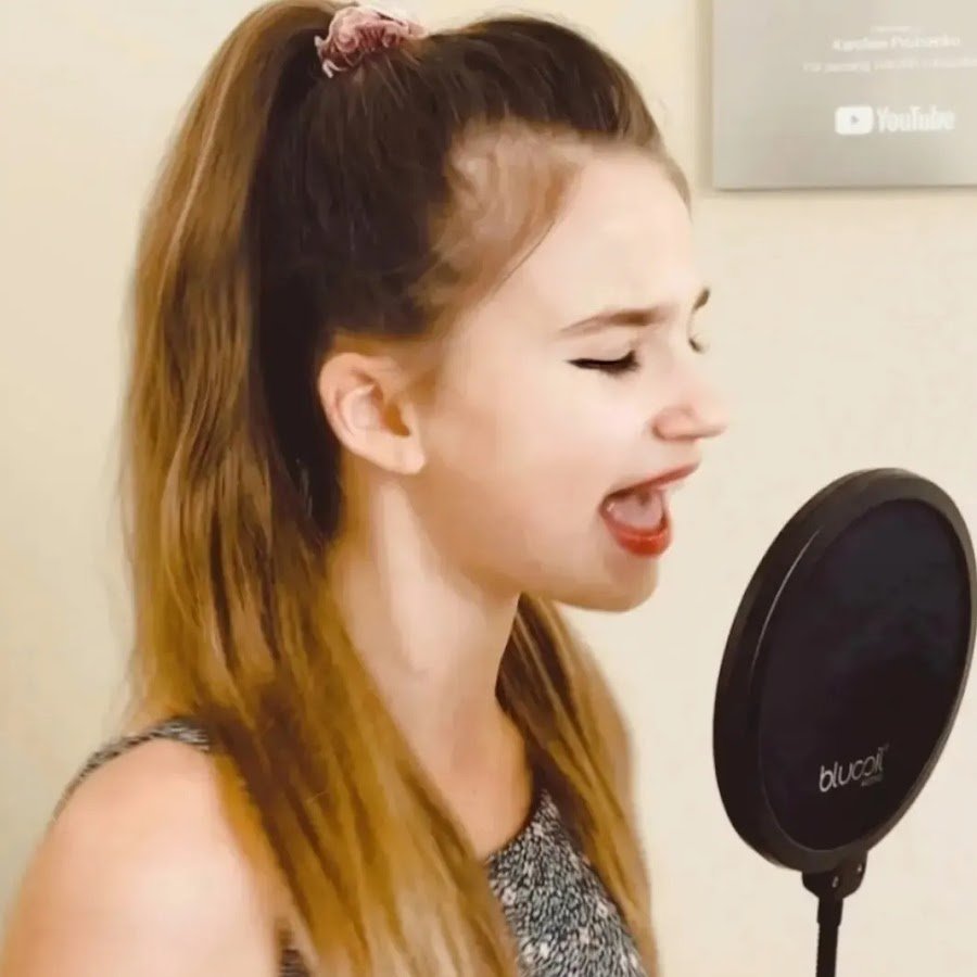 Karolina Protsenko Instagram Videos (Fan Channel)