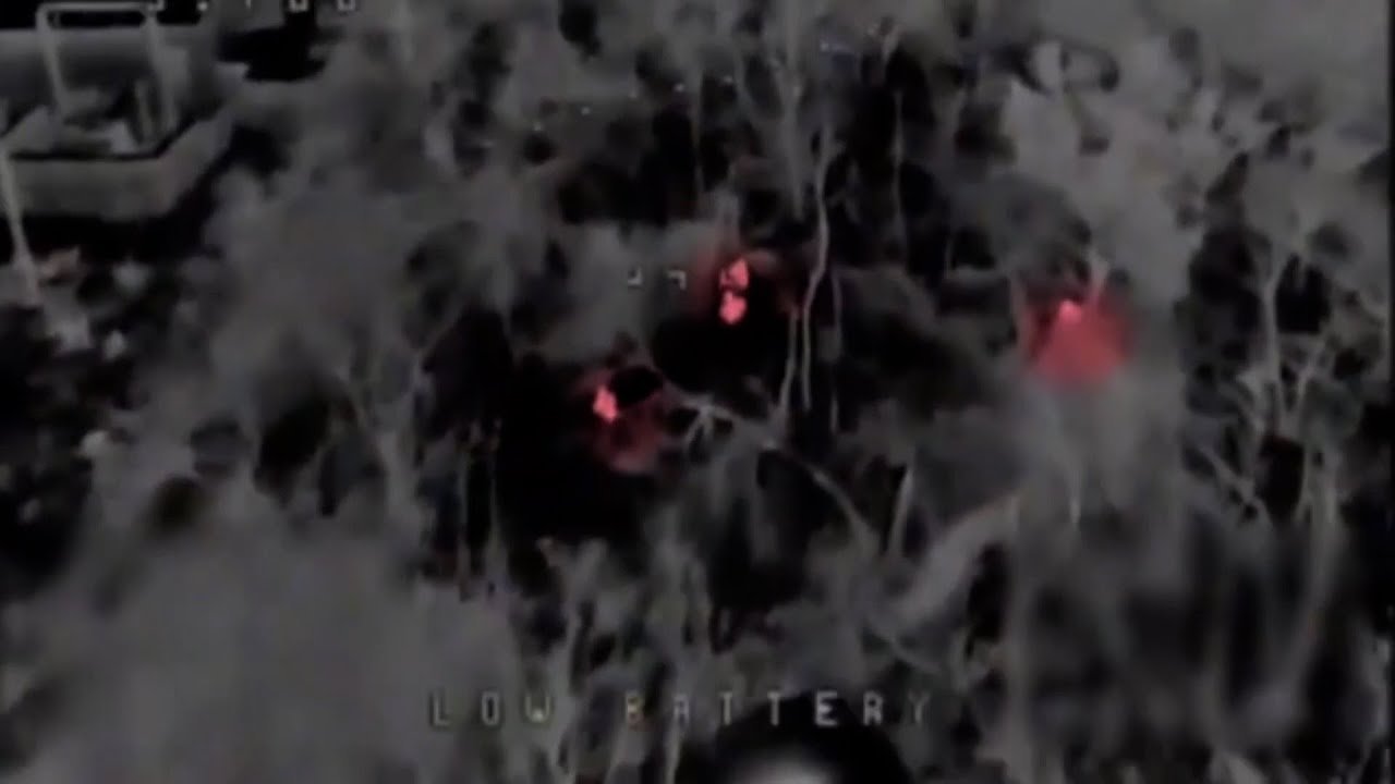 Disaster Strikes! 1000's of Ukrainian Troops Trapped as Blackhawk Rescue Fails | Video