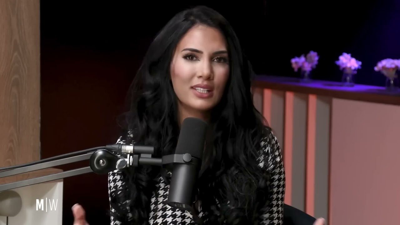 Clingy and the distant are always together | Chris Williamson podcast | Sadia Khan