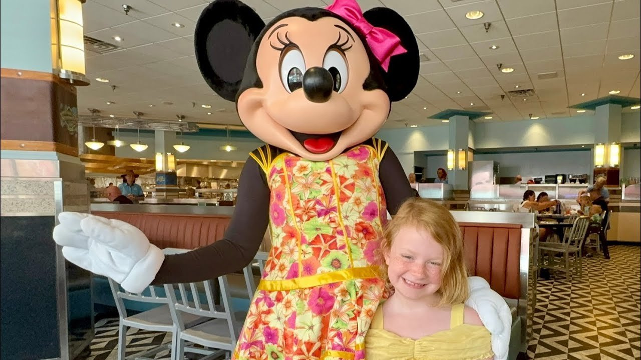 Minnie’s Summertime Dine at Hollywood Studios