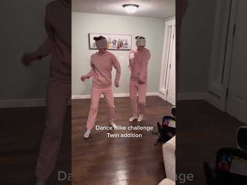 Dance alike twin edition #sisters #twins #twi...