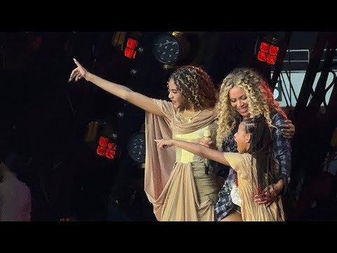 Beyoncé - ALLIIGATOR TEARS, PROTECTOR, FLAMENCO (Cowboy Carter Tour Live at Paris night 2) 4K