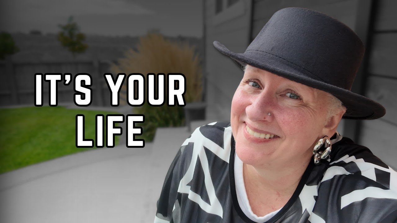 You Don’t Need Friends to Be Happy