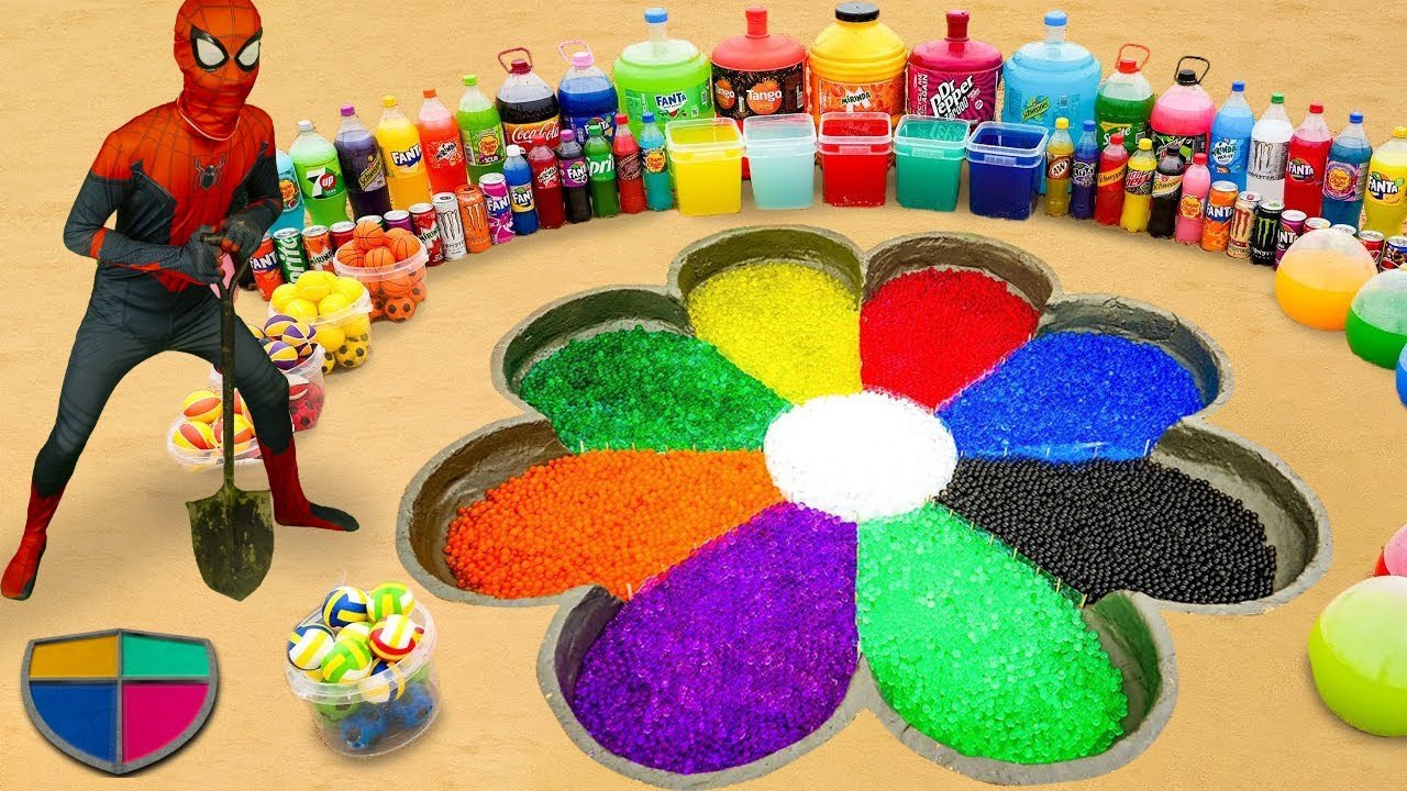 How to Make a Shield and Flower with Orbeez, Big Balloons Fanta, Pepsi, Mtn Dew, Coca Cola vs Mentos