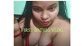 my first bathing vlog, Aunty bathing vlog /desi Aunty Bathing vlog viral #bathing #bathing_vlog